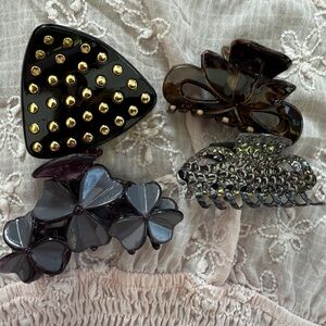 Elegant Black and Gold Hair Clip Set